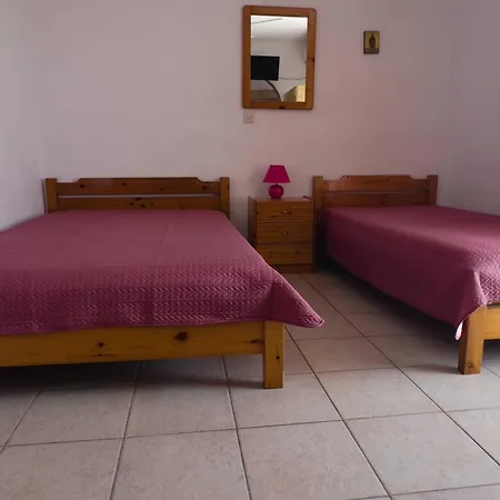 Anna Han/Misafirhane *